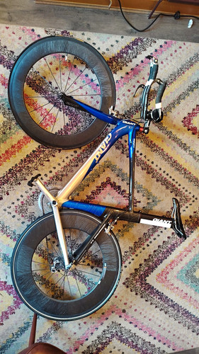 Giant trinity carbon - carbon, /